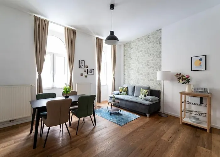 Sleek 1br Flat Near Center By Hm * Відень